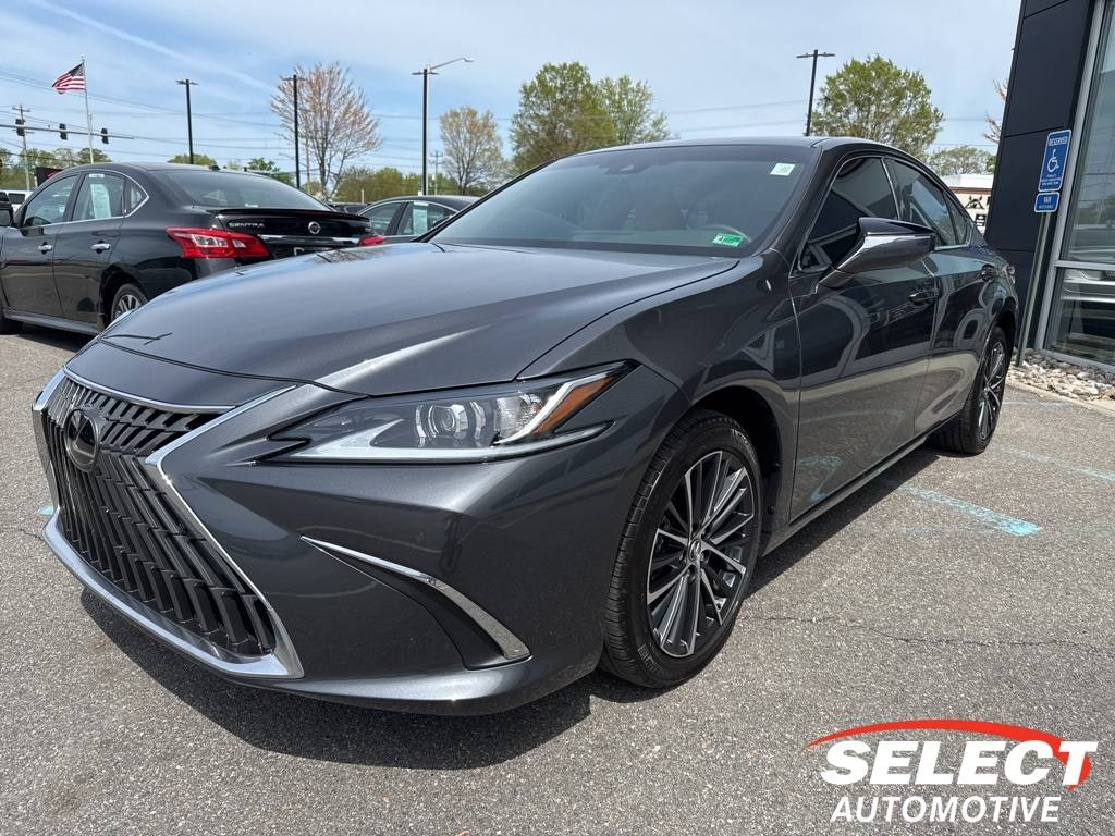 2024 Lexus ES ES 250 — Sedan — 26,127 mi — Virginia Beach, VA