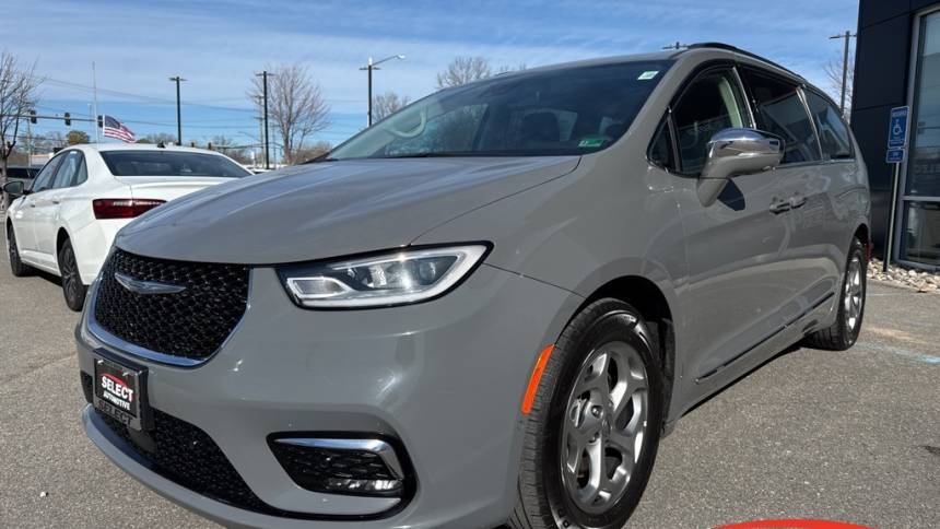 2022 Chrysler Pacifica Limited — Minivan — 85,606 mi — Virginia Beach, VA