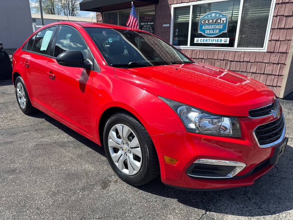 2015 Chevrolet Cruze LS — Sedan — 111,328 mi — FairView Heights, IL