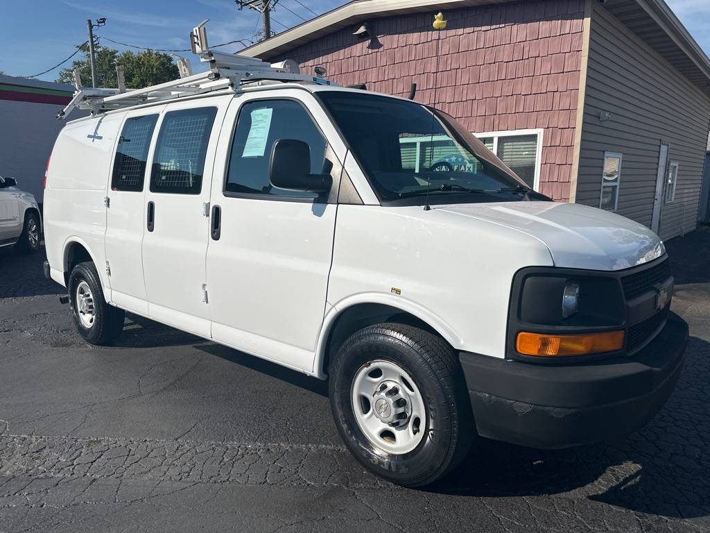 2013 Chevrolet Express Cargo Van Base — Cargo Van — 109,292 mi — FairView Heights, IL