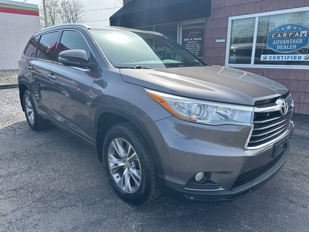 2015 Toyota Highlander XLE — SUV — 76,427 mi — FairView Heights, IL