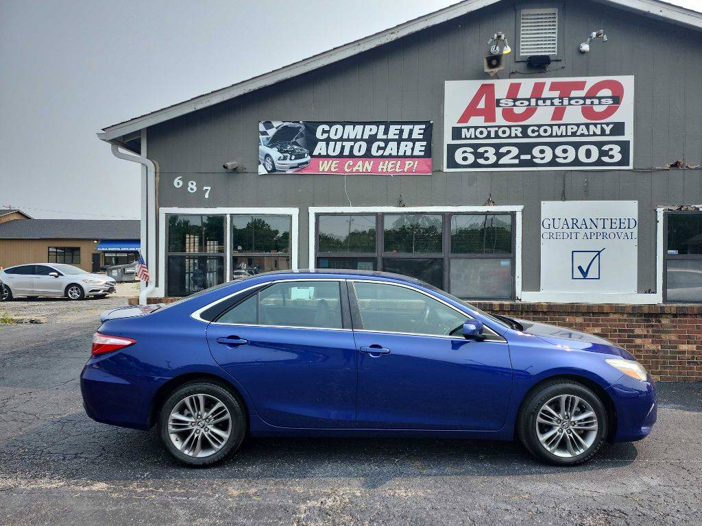 2016 Toyota Camry SE — Sedan — 112,608 mi — FairView Heights, IL