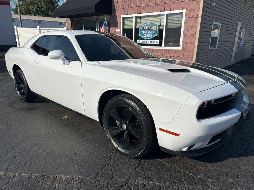 2019 Dodge Challenger SXT — Coupe — 123,107 mi — FairView Heights, IL