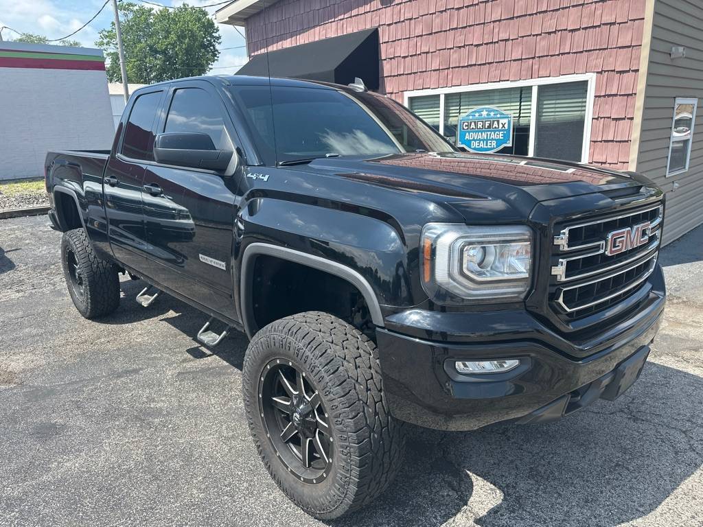 2017 GMC Sierra 1500 Base — Pickup Truck — 114,234 mi — FairView Heights, IL