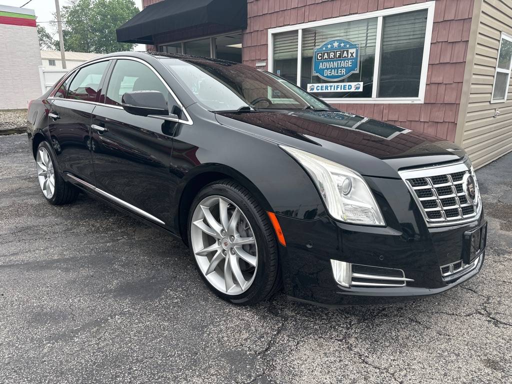 2014 Cadillac XTS Premium — Sedan — 117,644 mi — FairView Heights, IL
