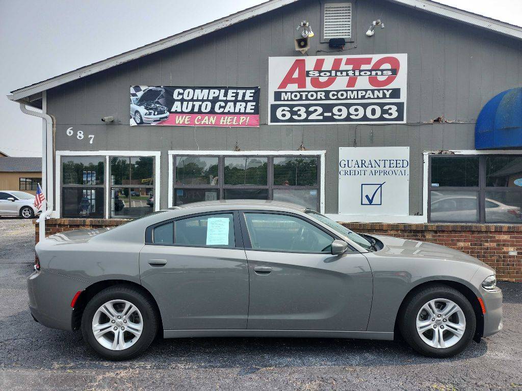 2017 Dodge Charger SE — Sedan — 59,286 mi — FairView Heights, IL