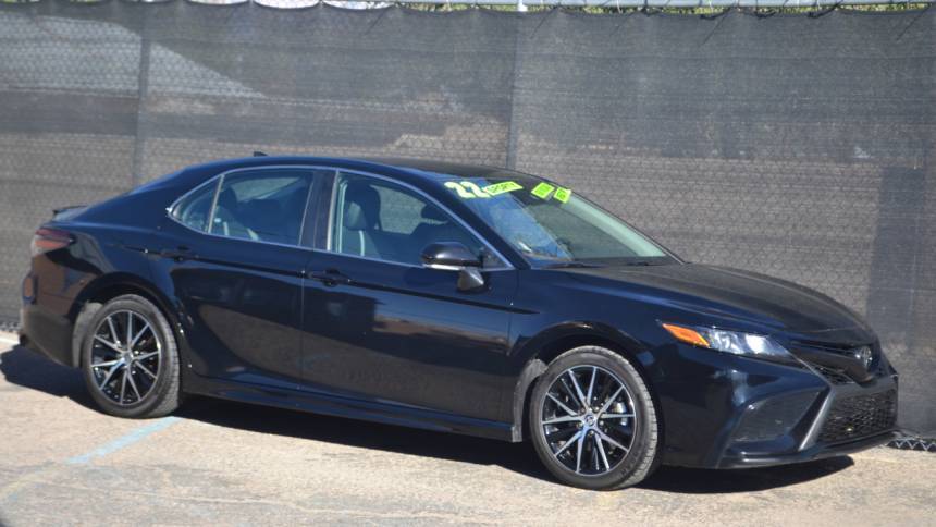 2022 Toyota Camry SE — Sedan — 64,432 mi — Albuquerque, NM