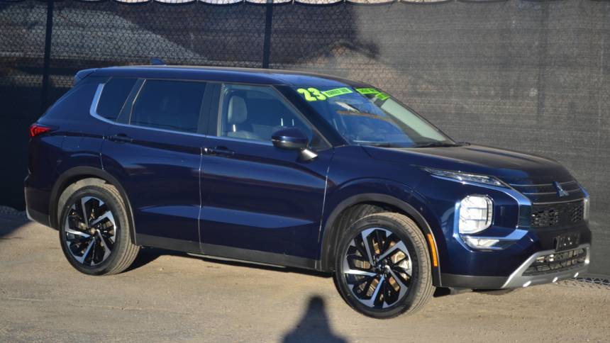 2023 Mitsubishi Outlander SE Black Edition — SUV — 52,560 mi — Albuquerque, NM