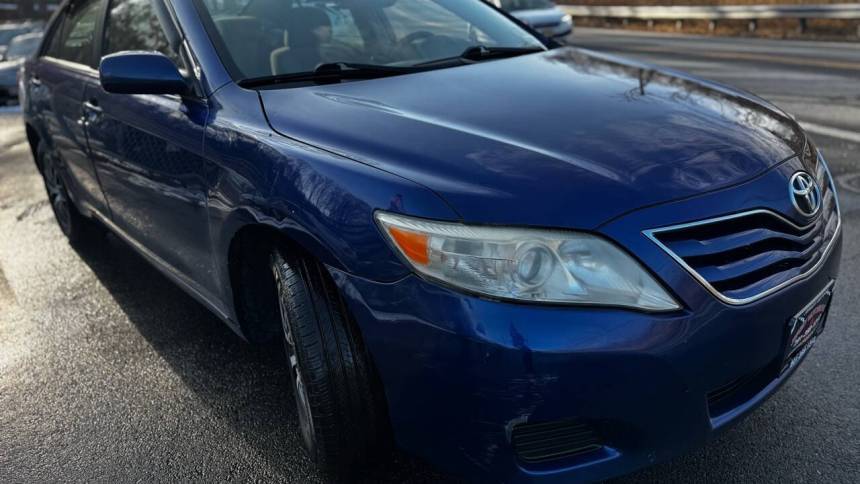 2010 Toyota Camry Base — Sedan — 237,656 mi — Lake Hopatcong, NJ