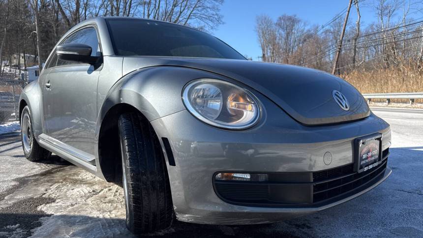 2012 Volkswagen Beetle 2.5 — Hatchback — 130,353 mi — Lake Hopatcong, NJ