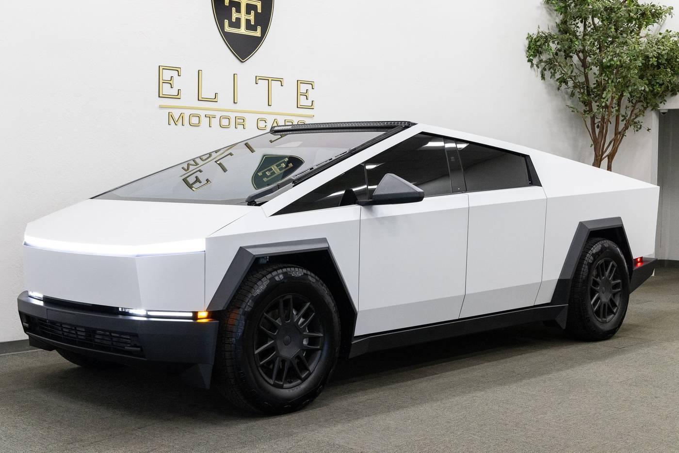 2024 Tesla Cybertruck Cyberbeast — Pickup Truck — 957 mi — Concord, CA