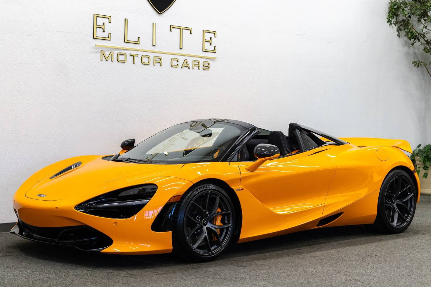 2020 McLaren 720S Performance