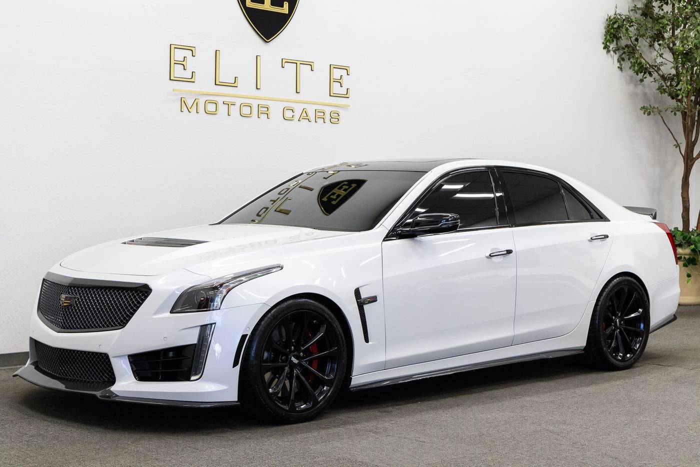 2018 Cadillac CTS-V Standard