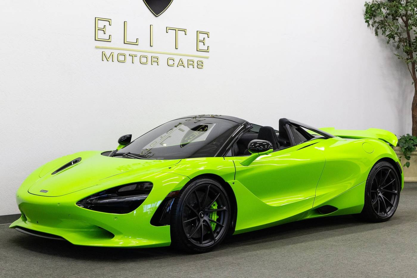2024 McLaren 750S