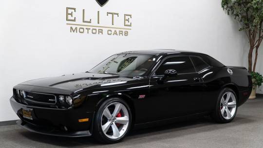 blacked out dodge challenger srt8