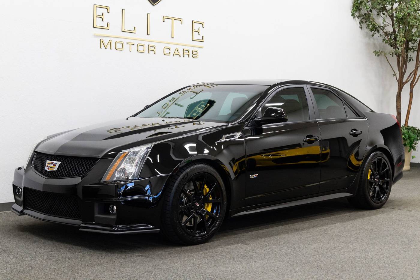 2011 Cadillac CTS-V Standard