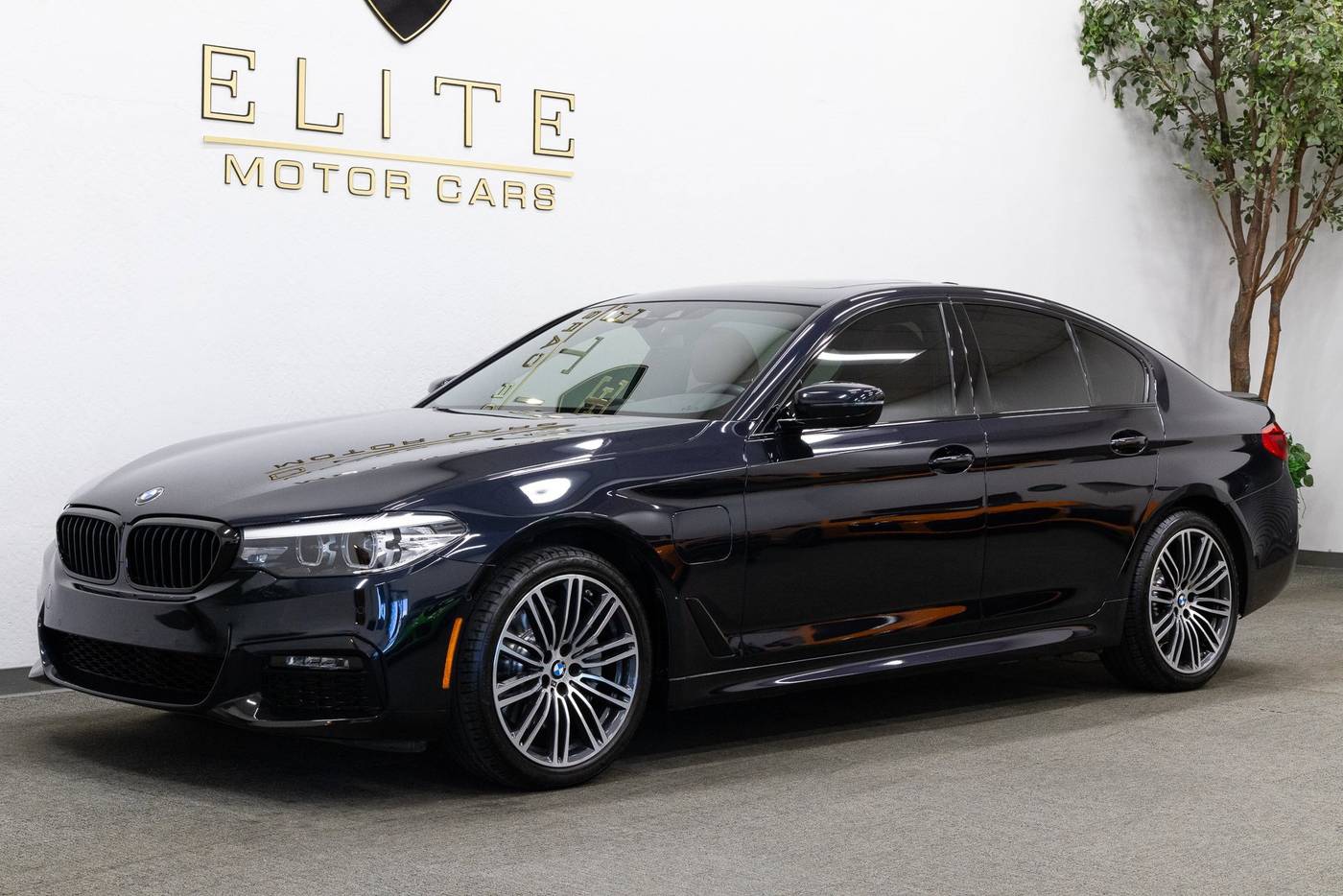2019 BMW 5 Series 530e — Sedan — 44,350 mi — Concord, CA