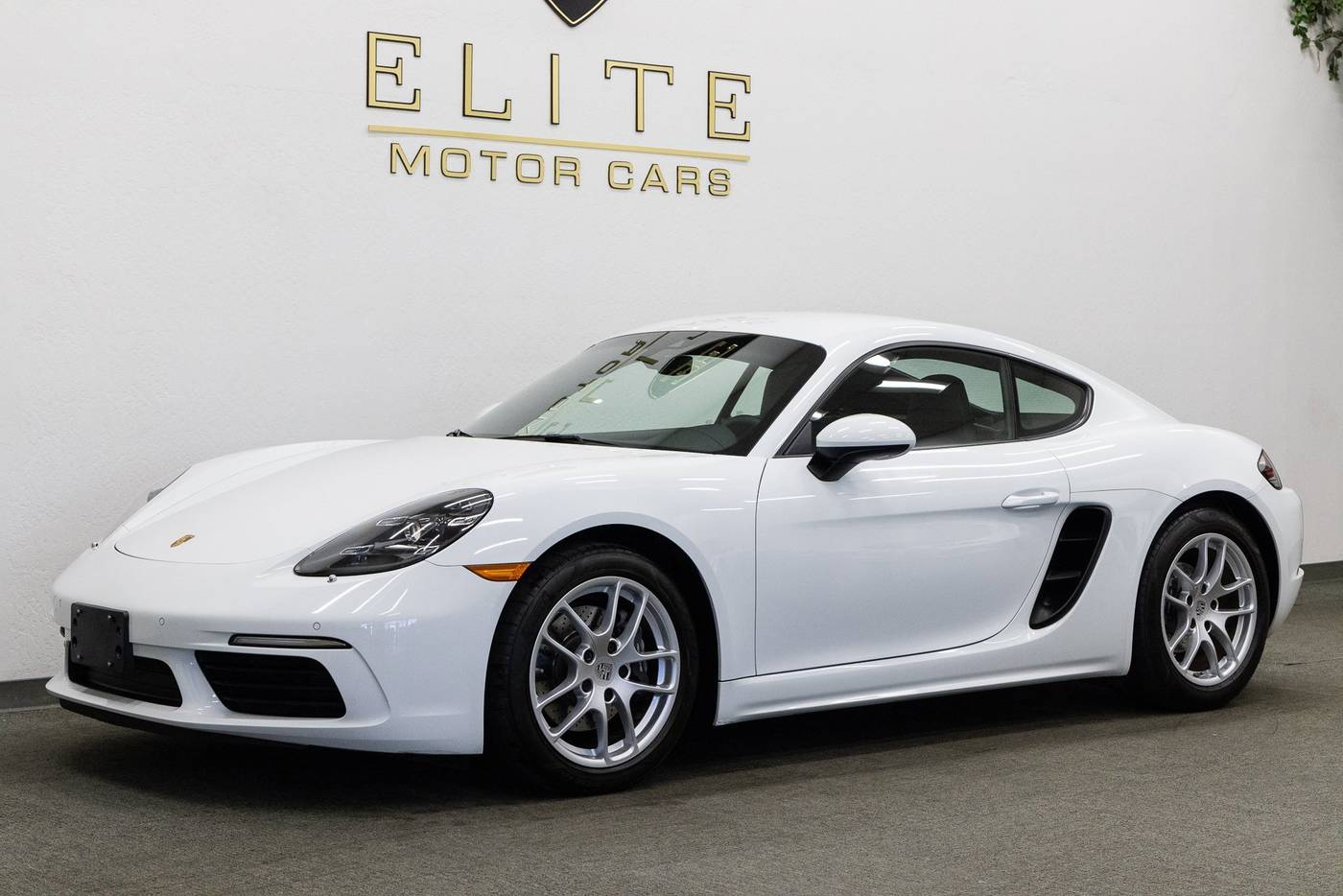 2022 Porsche 718 Cayman Standard — Coupe — 27,707 mi — Concord, CA
