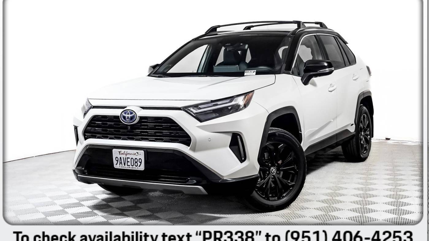 2022 Toyota RAV4 Hybrid XSE — SUV — 17,499 mi — Riverside, CA