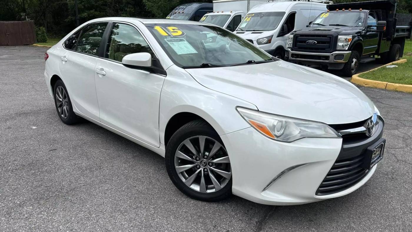 2015 Toyota Camry XLE — Sedan — 158,992 mi — New Windsor, NY