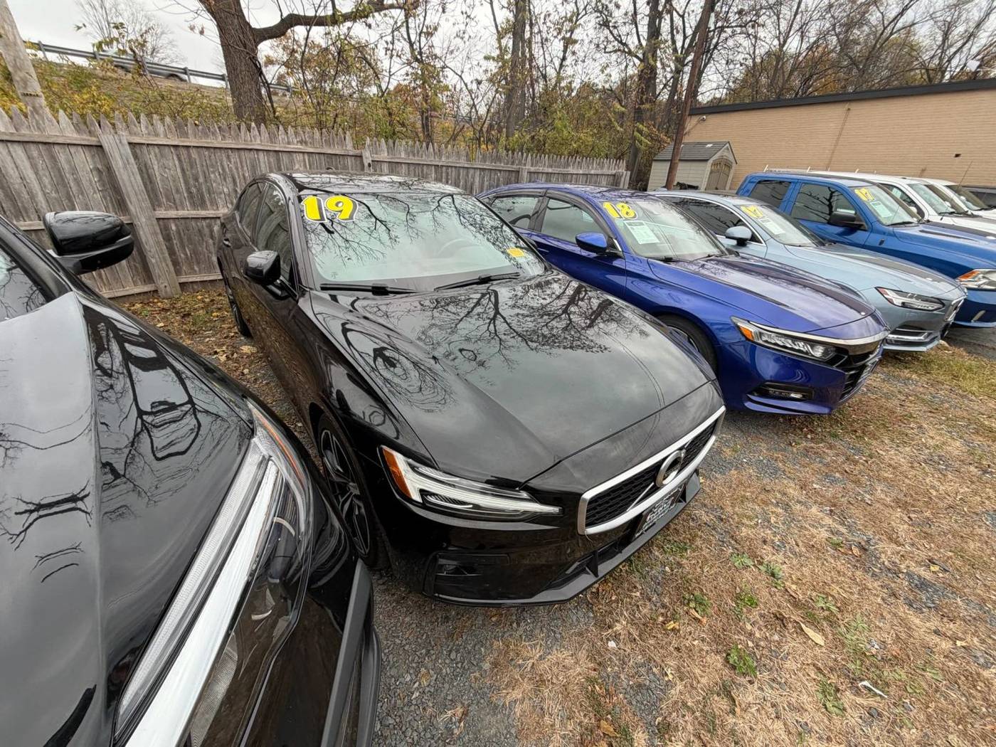 2019 Volvo S60 R-Design — Sedan — 120,440 mi — New Windsor, NY