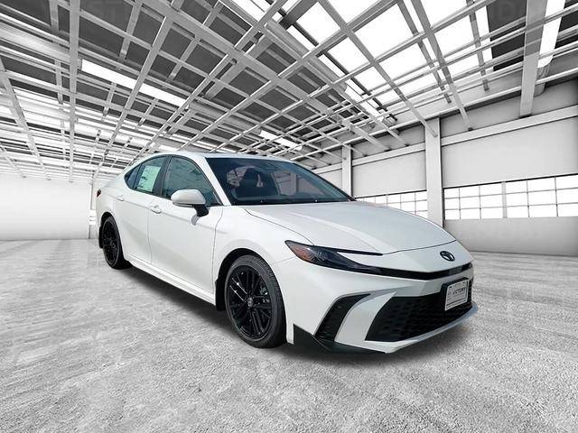 2026 Toyota Camry Hybrid SE — Sedan — 10 mi — Chicago, IL