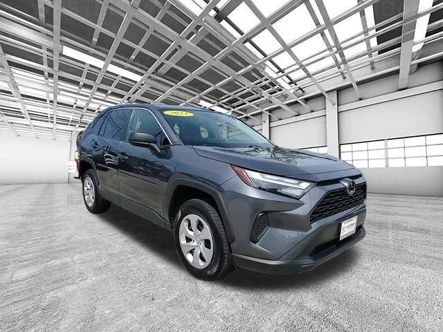 2025 Toyota RAV4 Hybrid XLE — SUV — 6,971 mi — Chicago, IL