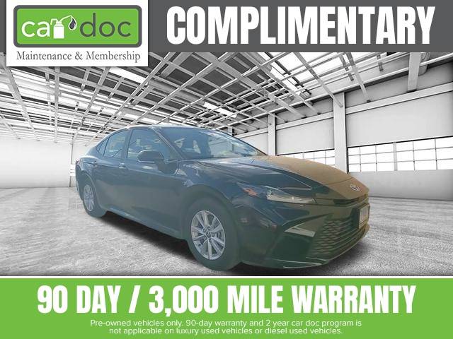 2025 Toyota Camry LE — Sedan — 5,943 mi — Chicago, IL
