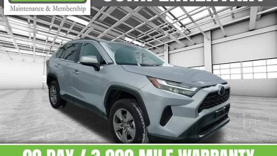2024 Toyota RAV4 XLE — SUV — 22,833 mi — Chicago, IL