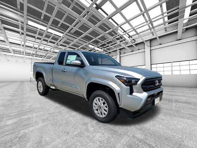 2025 Toyota Tacoma SR5 — Pickup Truck — 10 mi — Chicago, IL