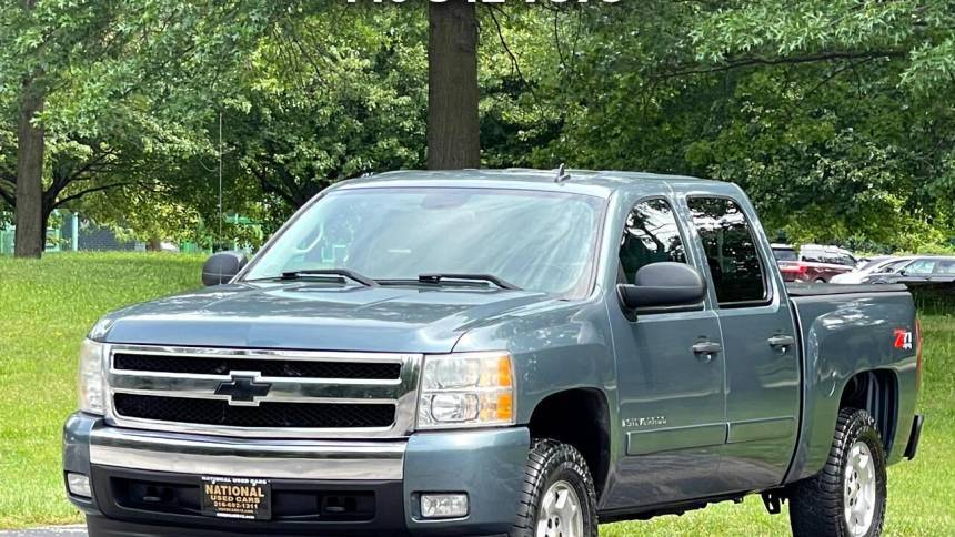 2008 Chevrolet Silverado 1500 WT — Pickup Truck — 122,701 mi — Cleveland, OH