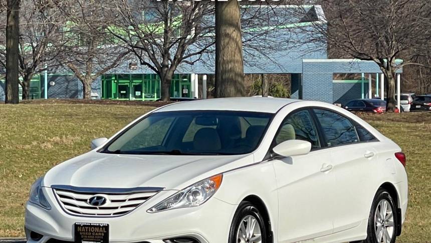 2013 Hyundai Sonata GLS — Sedan — 119,586 mi — Cleveland, OH
