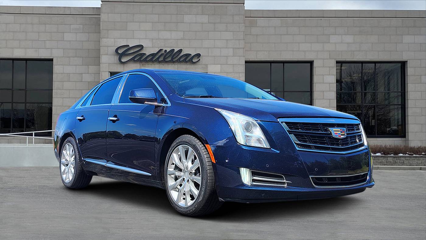 2016 Cadillac XTS Luxury Collection — Sedan — 89,959 mi — Dublin, OH