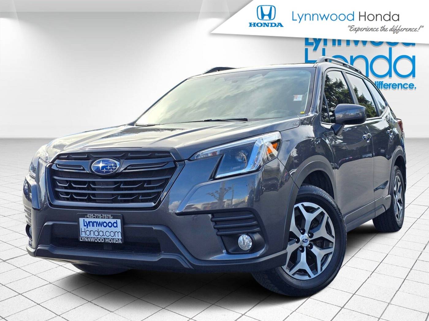 2022 Subaru Forester Premium — SUV — 24,773 mi — Edmonds, WA