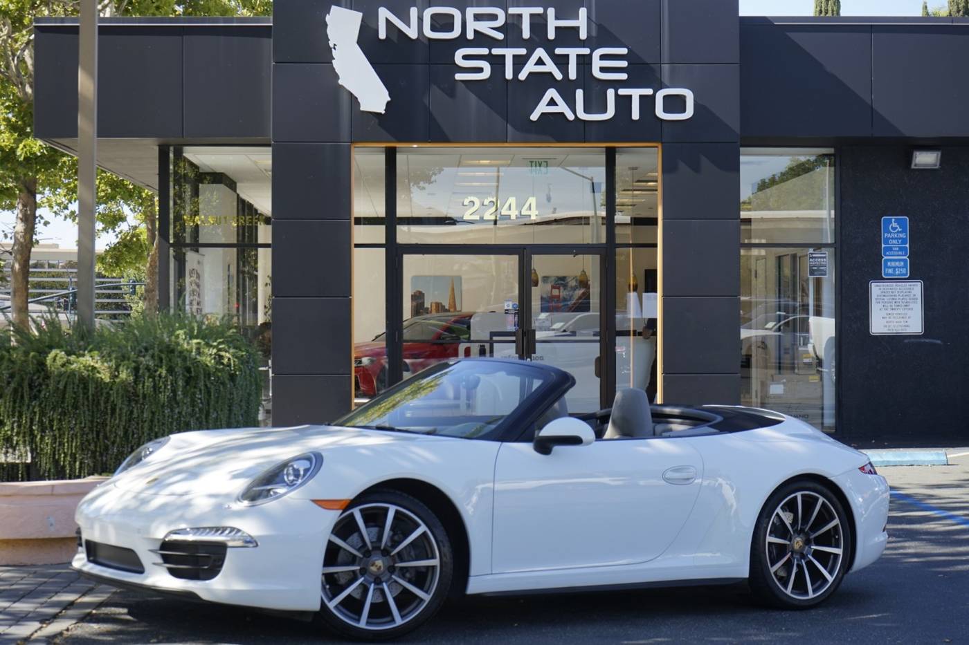 2013 Porsche 911 Carrera 4 — Convertible — 24,040 mi — Walnut Creek, CA