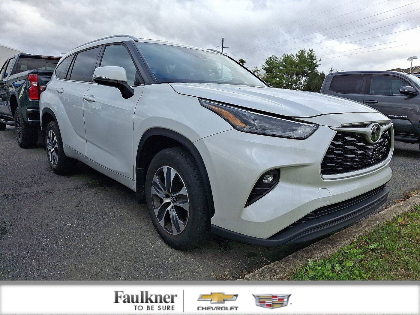 2022 Toyota Highlander XLE — SUV — 25,466 mi — Bethlehem, PA