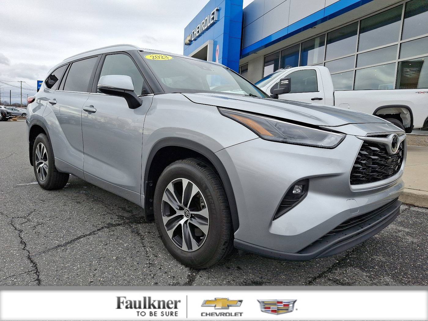 2023 Toyota Highlander XLE — SUV — 14,274 mi — Bethlehem, PA