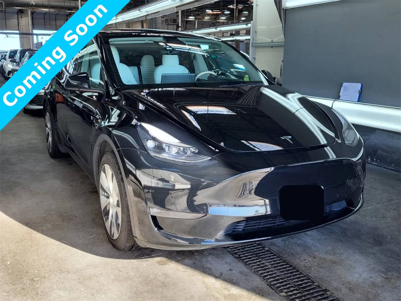 2022 Tesla Model Y Long Range — SUV — 33,487 mi — Seattle, WA