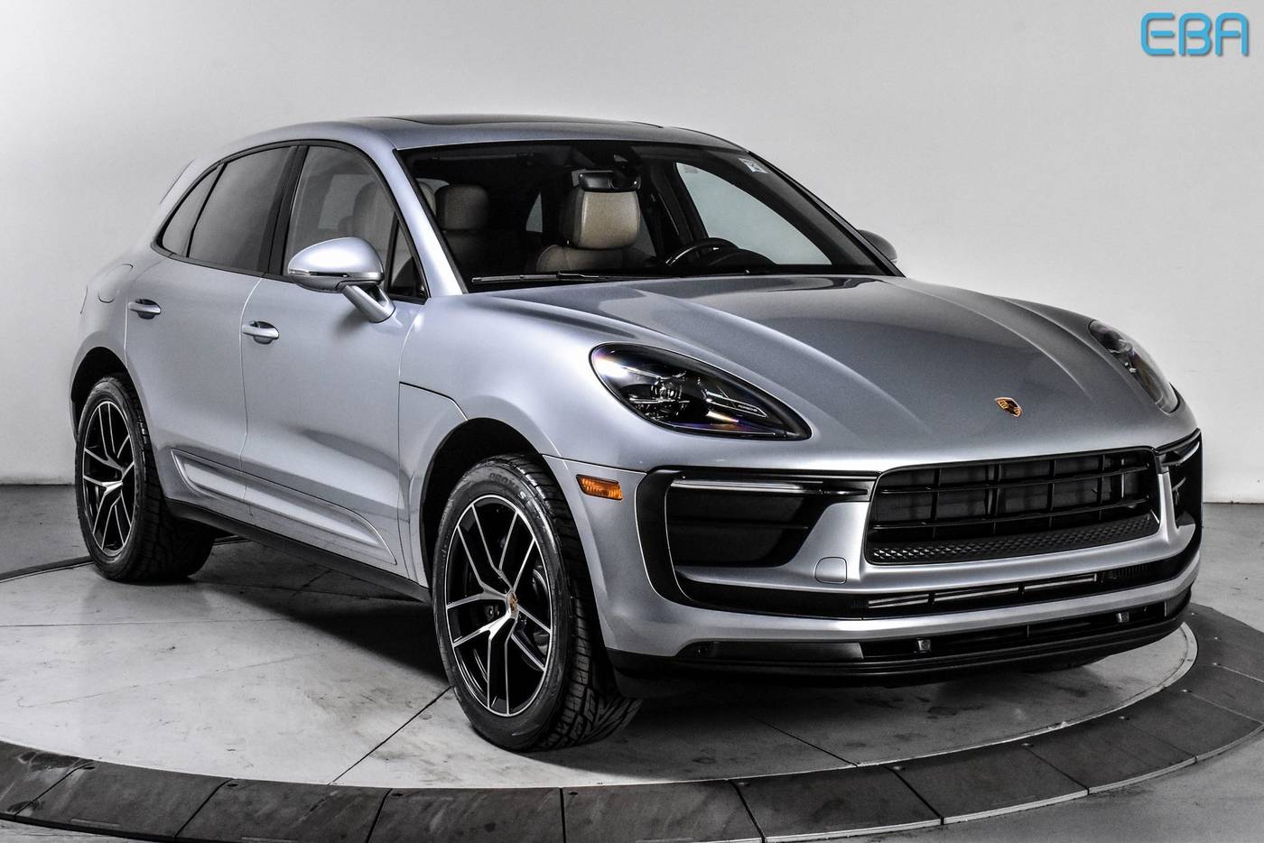 2022 Porsche Macan Standard — SUV — 43,247 mi — Seattle, WA