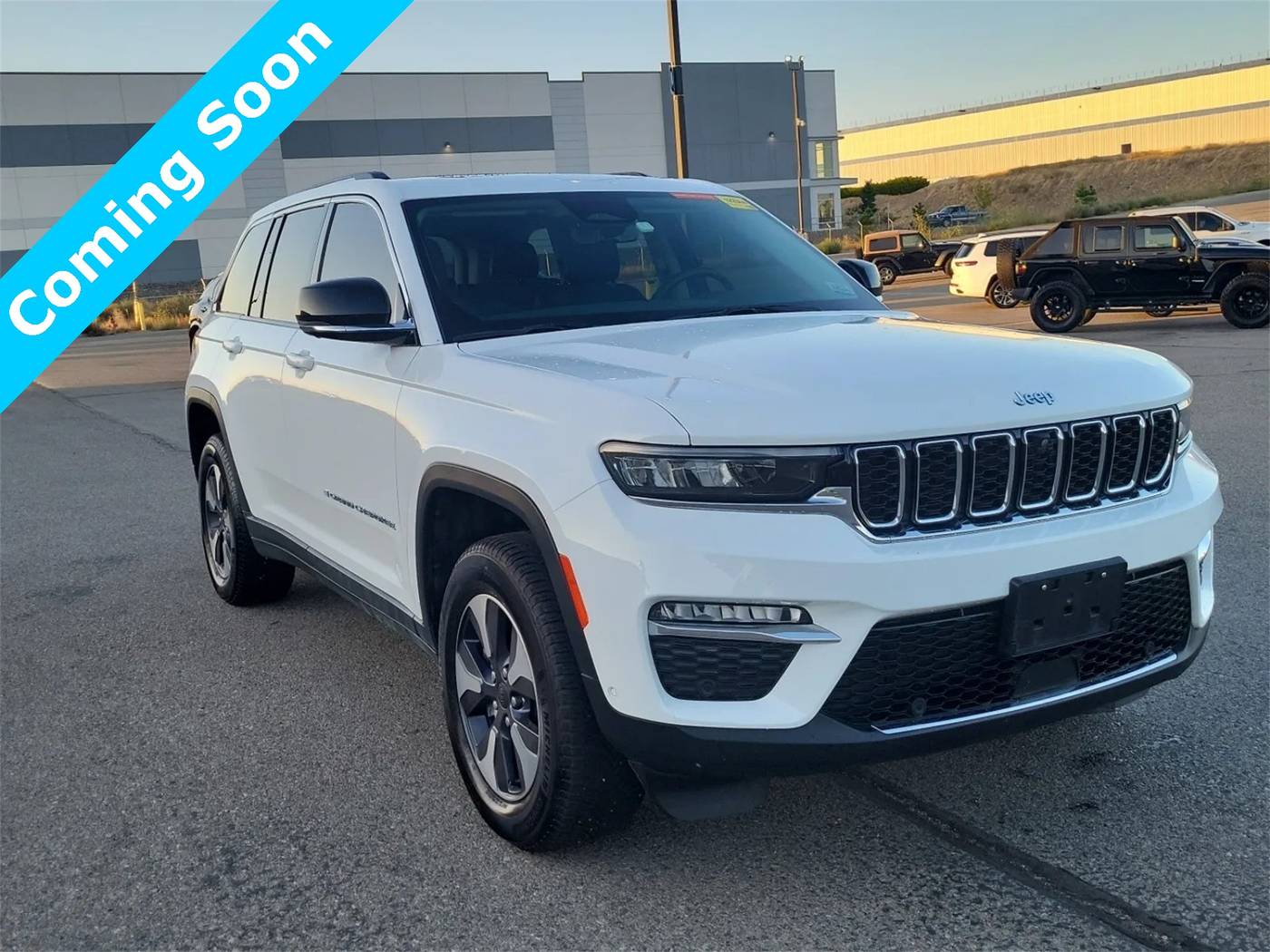 2022 Jeep Grand Cherokee 4xe — SUV — 27,670 mi — Seattle, WA