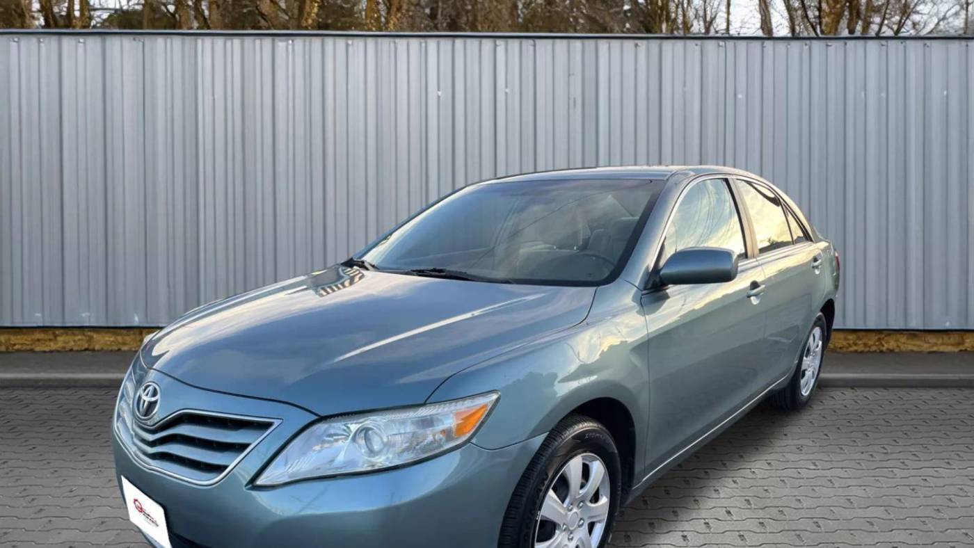2010 Toyota Camry LE — Sedan — 101,243 mi — North Hollywood, CA
