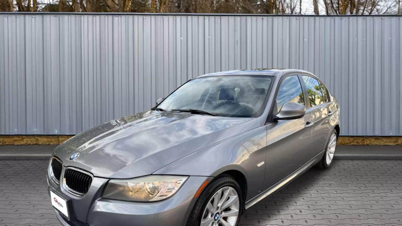 2011 BMW 3 Series 328i — Sedan — 112,862 mi — North Hollywood, CA