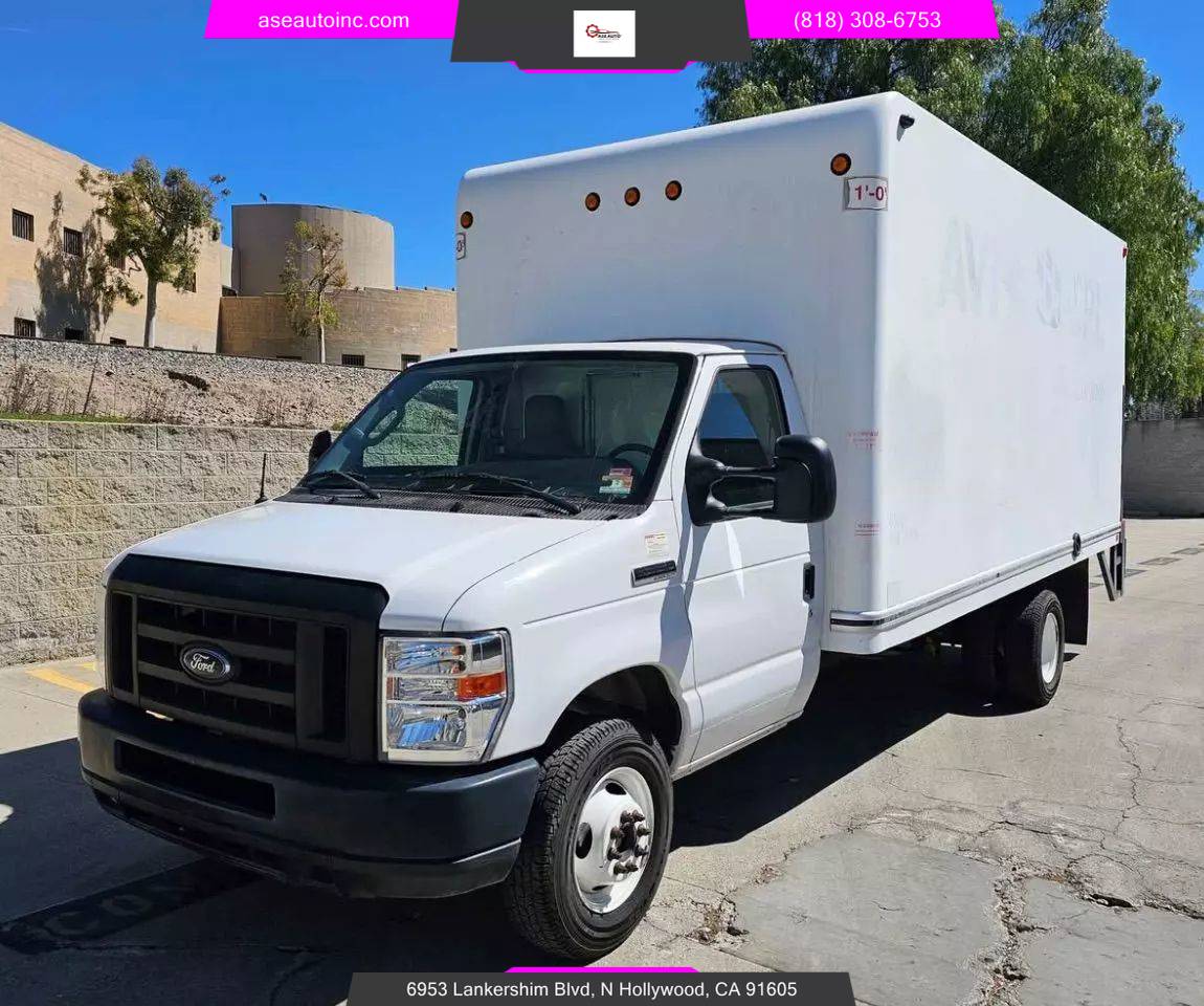 2018 Ford E-Series Cutaway E-350 — Chassis Cab Truck — 29,548 mi — North Hollywood, CA