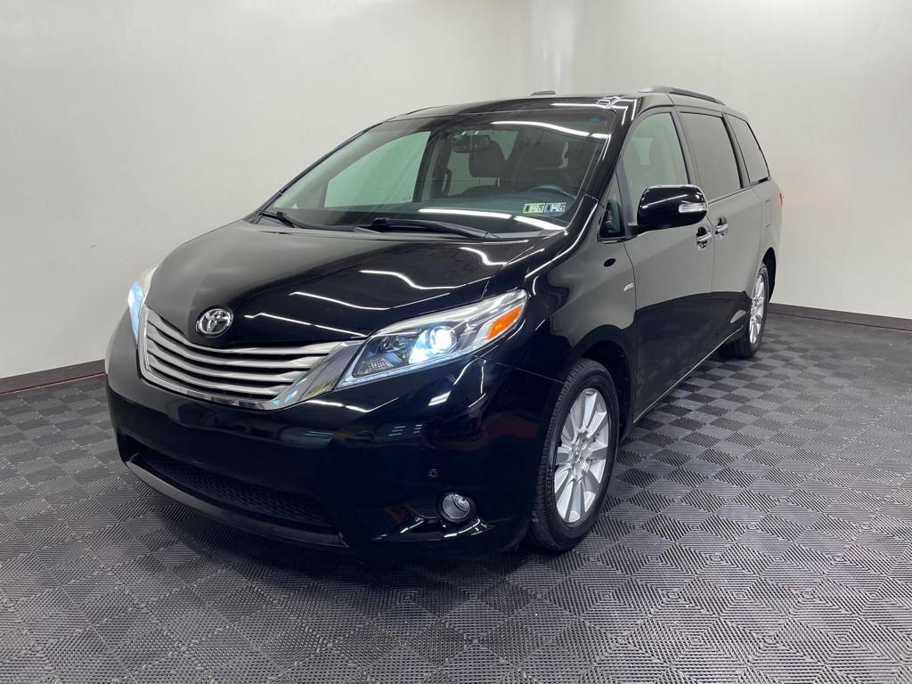 2017 Toyota Sienna Limited Premium — Minivan — 58,212 mi — Hellertown, PA
