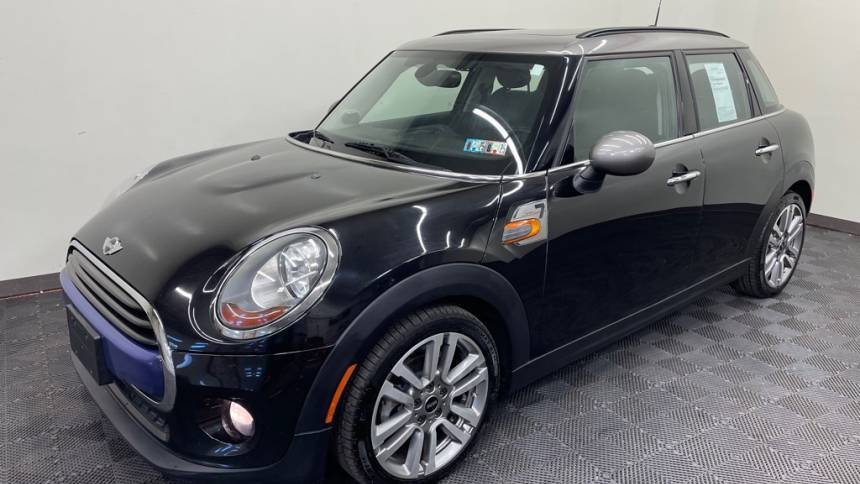 2017 MINI Hardtop Cooper — Hatchback — 94,122 mi — Hellertown, PA