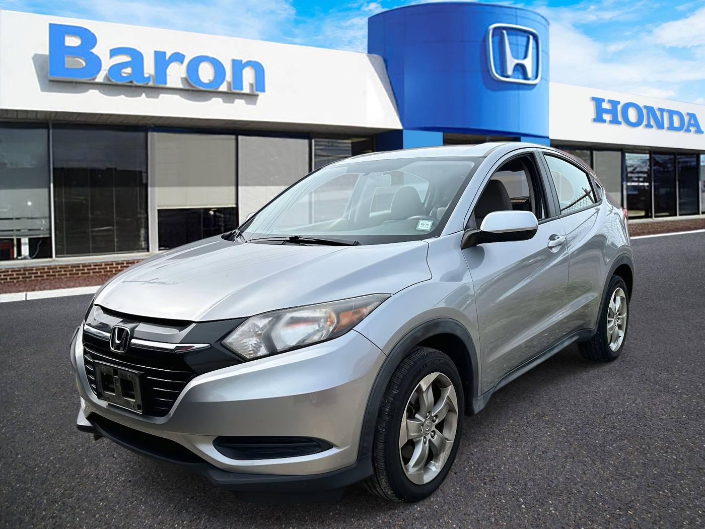 2017 Honda HR-V LX — SUV — 97,313 mi — Patchogue, NY
