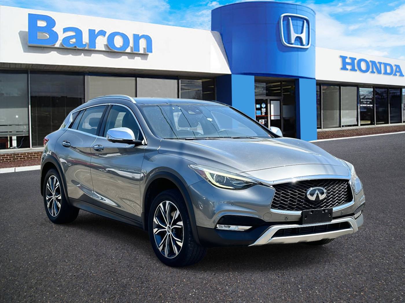 2017 INFINITI QX30 Premium — SUV — 56,792 mi — Patchogue, NY