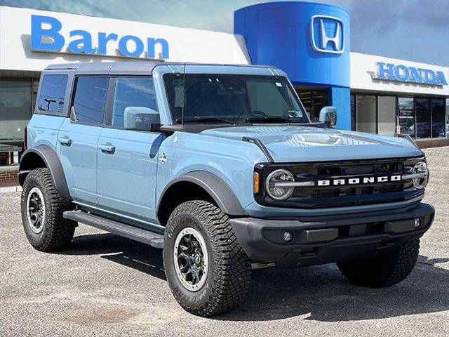 2022 Ford Bronco Outer Banks — SUV — 21,613 mi — Patchogue, NY
