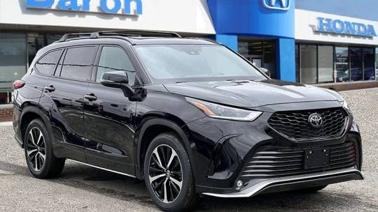 2022 Toyota Highlander XSE