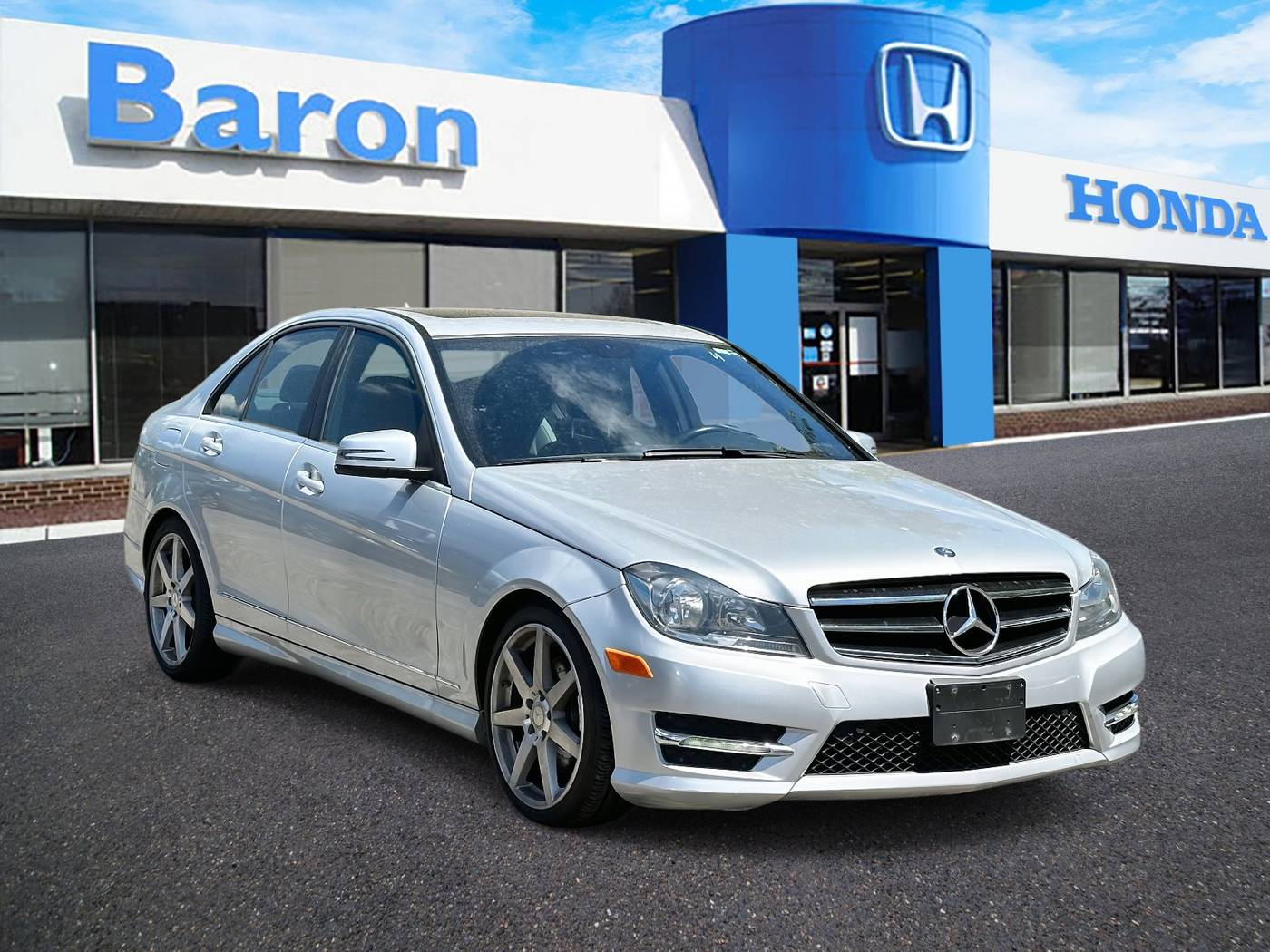 2014 Mercedes-Benz C-Class C 300 — Sedan — 82,828 mi — Patchogue, NY